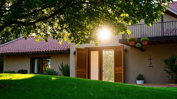 10 raisons de choisir un couvreur à Fréjus pour vos projets